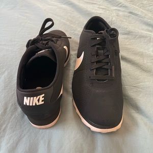Womens 8.5 nike Cortez ultra moire